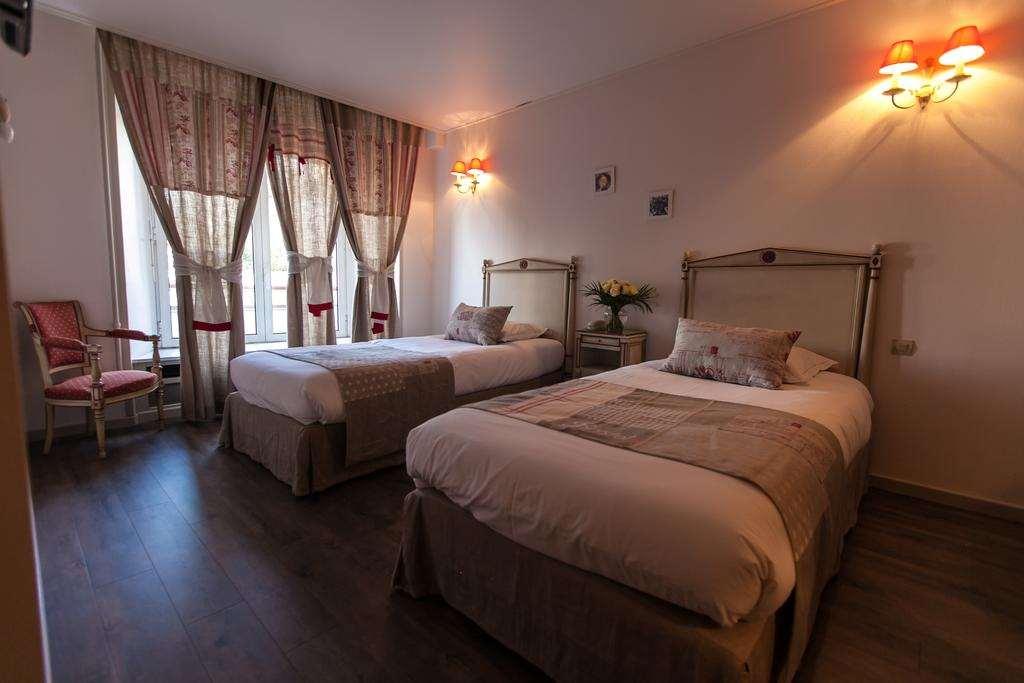 Brit Hotel Bristol Montbeliard Centre Δωμάτιο φωτογραφία