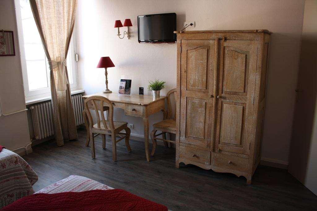 Brit Hotel Bristol Montbeliard Centre Δωμάτιο φωτογραφία